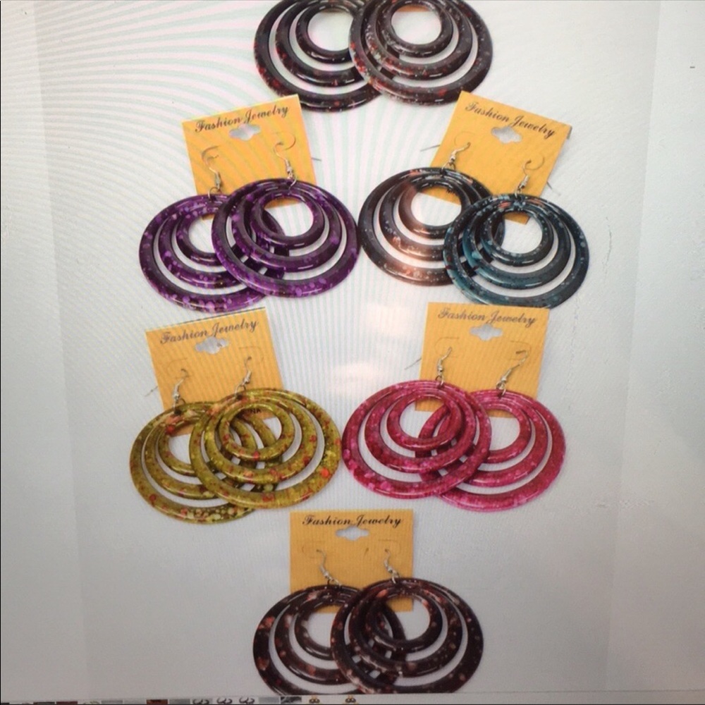Triple Ring Acrylic Earrings